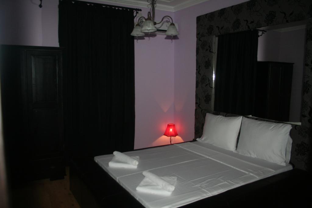 Vila Hedonija Beograd Phòng bức ảnh