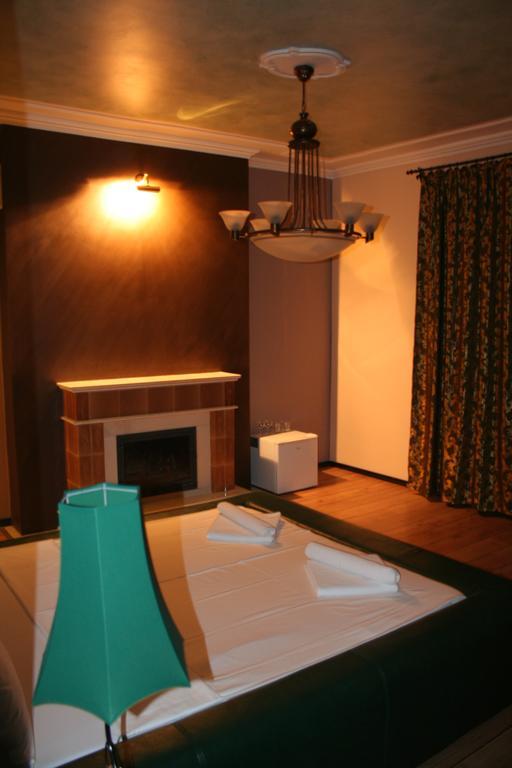 Vila Hedonija Beograd Phòng bức ảnh